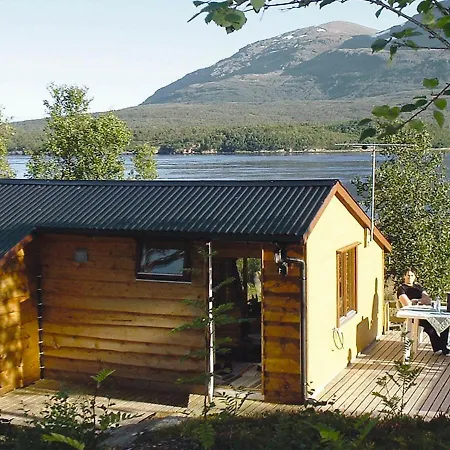 5 Person Holiday Home In Straumsbukta Bakke Exterior photo