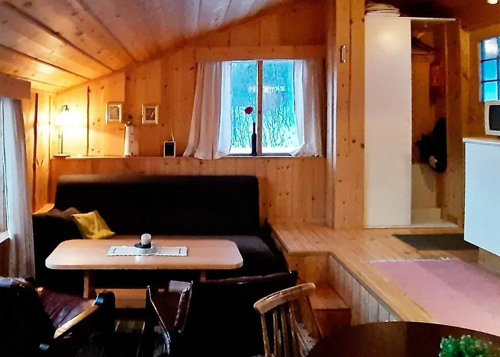 5 Person Holiday Home In Straumsbukta
