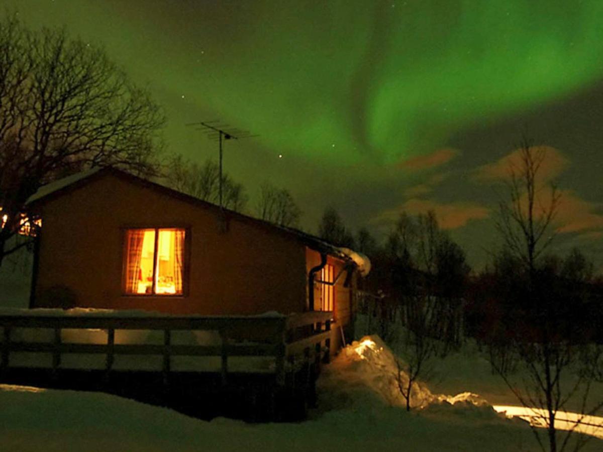 5 Person In Straumsbukta Holiday home *
